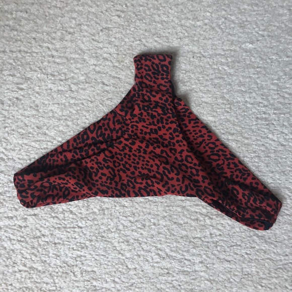 Volcom bikini bottoms - Picture 7 of 8